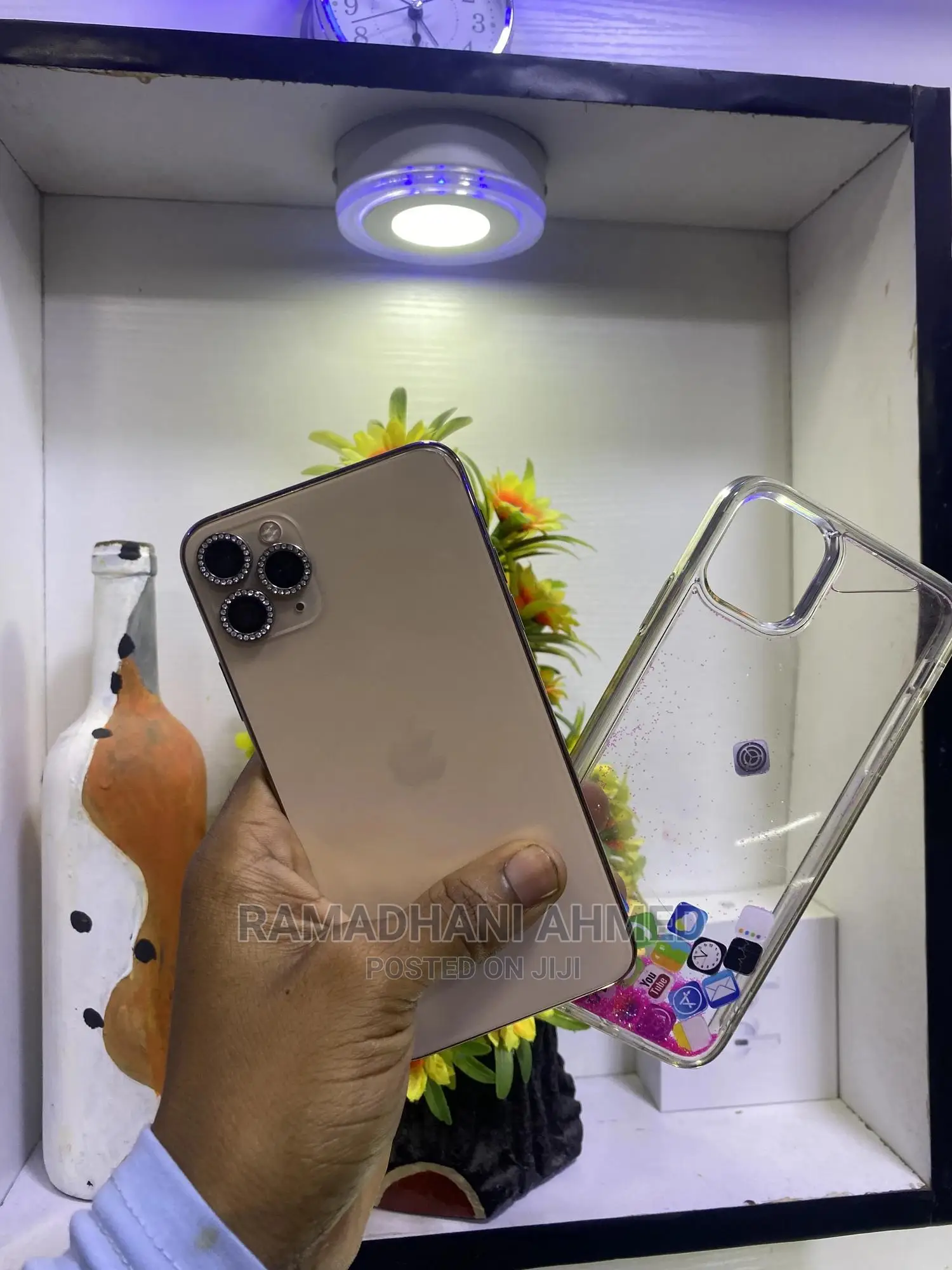 Apple iPhone 11 Pro Max 64 GB Gold