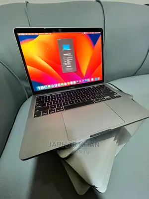 Laptop Apple MacBook Pro 2017 16GB Intel Core I7 SSD 512GB