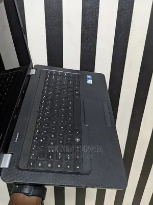 Laptop HP Compaq Presario CQ56 4GB Intel Core 2 Duo HDD 500GB