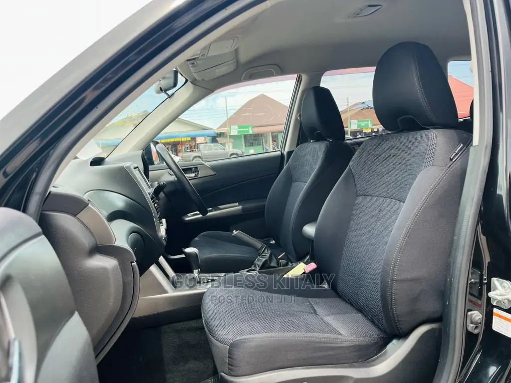 Subaru Forester 2011 Black