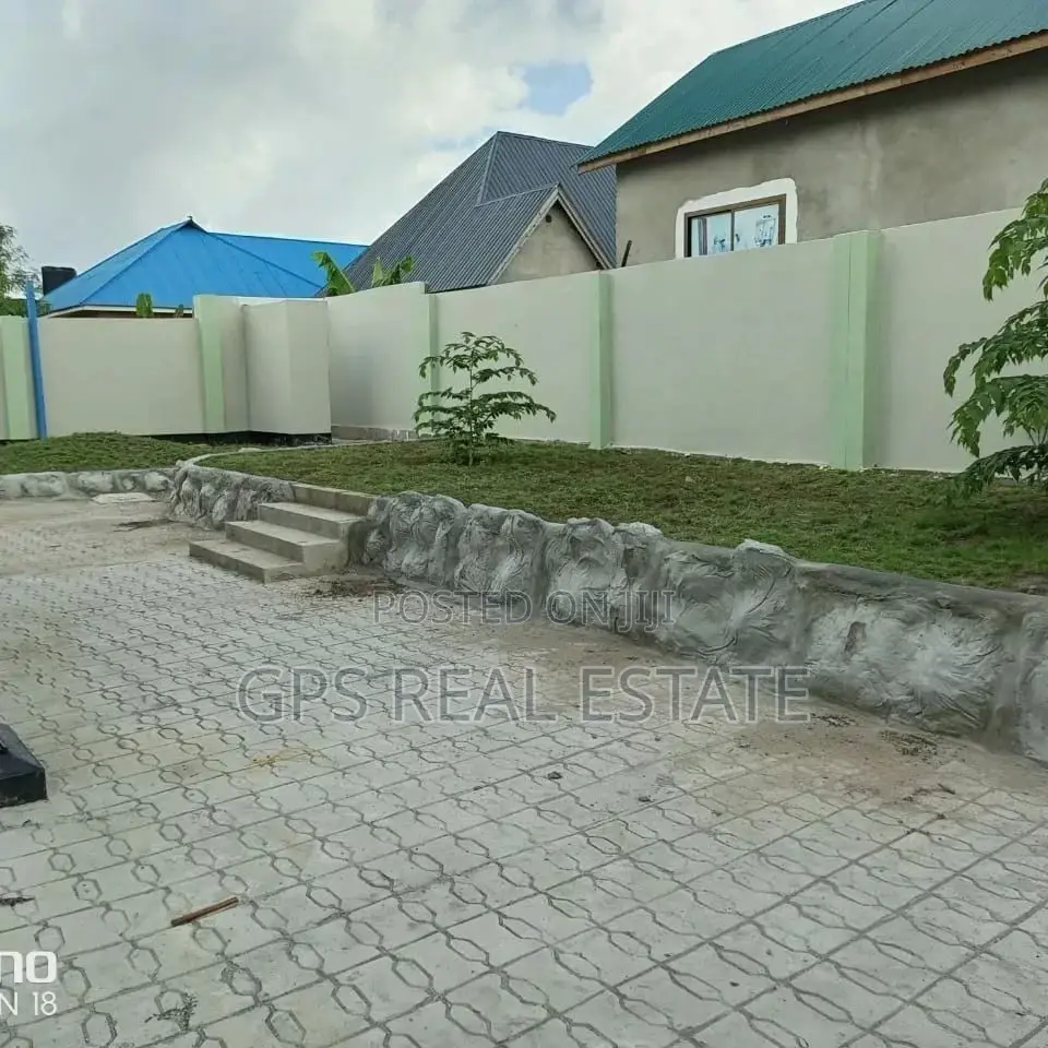 3bdrm House in Tuangoma, Kigamboni for Sale