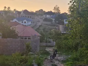 Kiwanja Kinauzwa Goba Centre