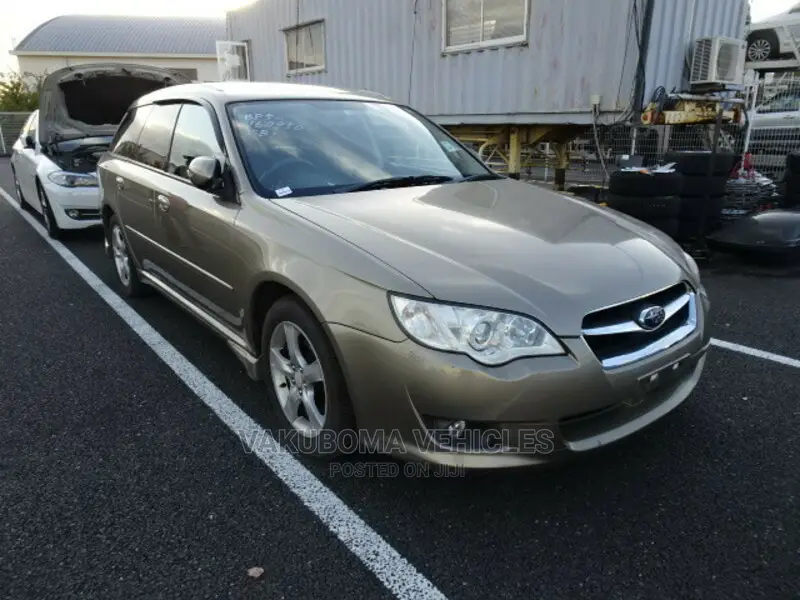 Subaru Legacy 2007 Gold