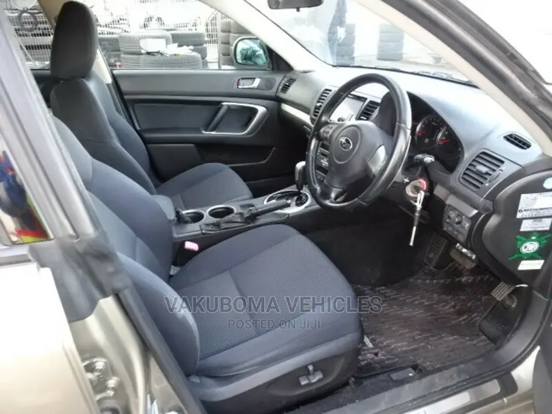 Subaru Legacy 2007 Gold