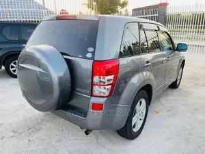 Suzuki Escudo 2007 Gray