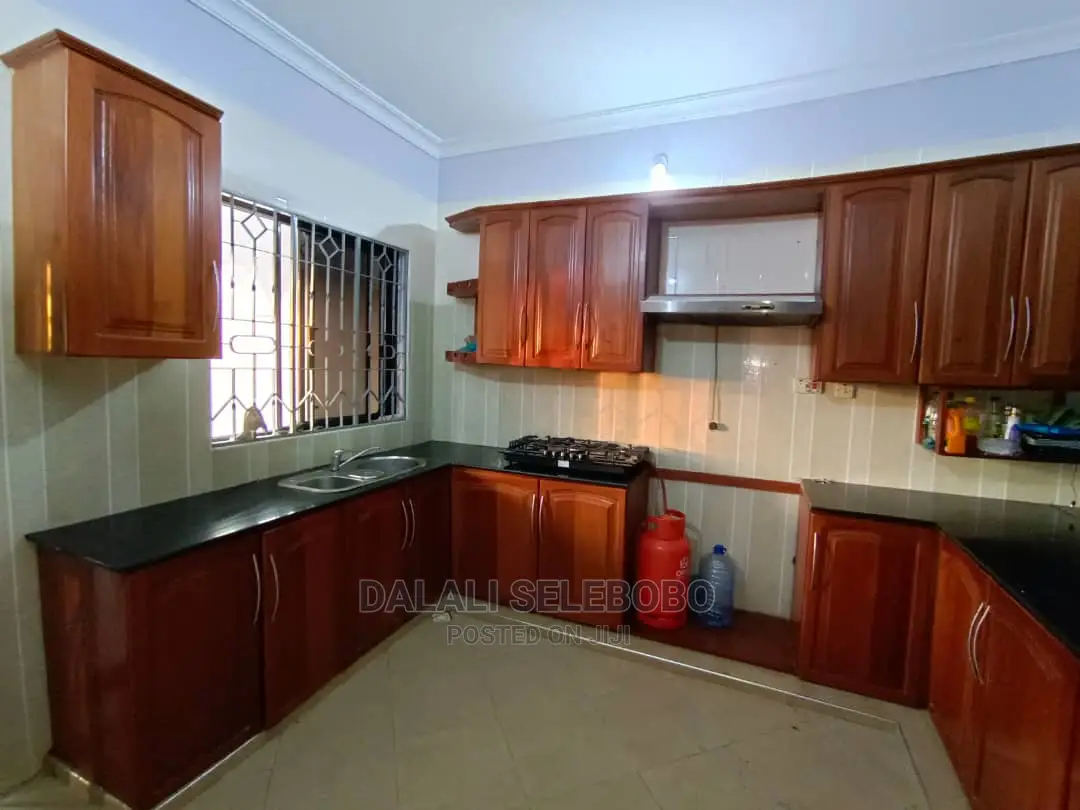 3bdrm Farm House in Kimara Stop Over, Kinondoni for Rent