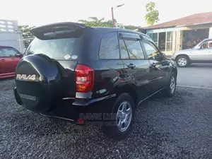 Toyota RAV4 1.8 2005 Black