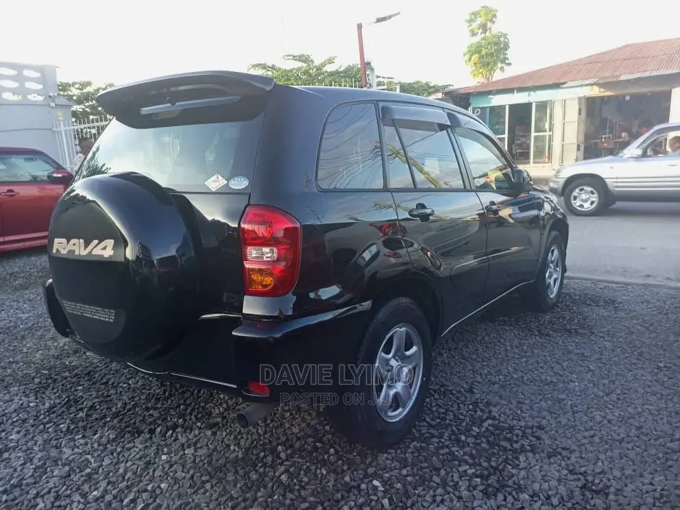 Toyota RAV4 1.8 2005 Black