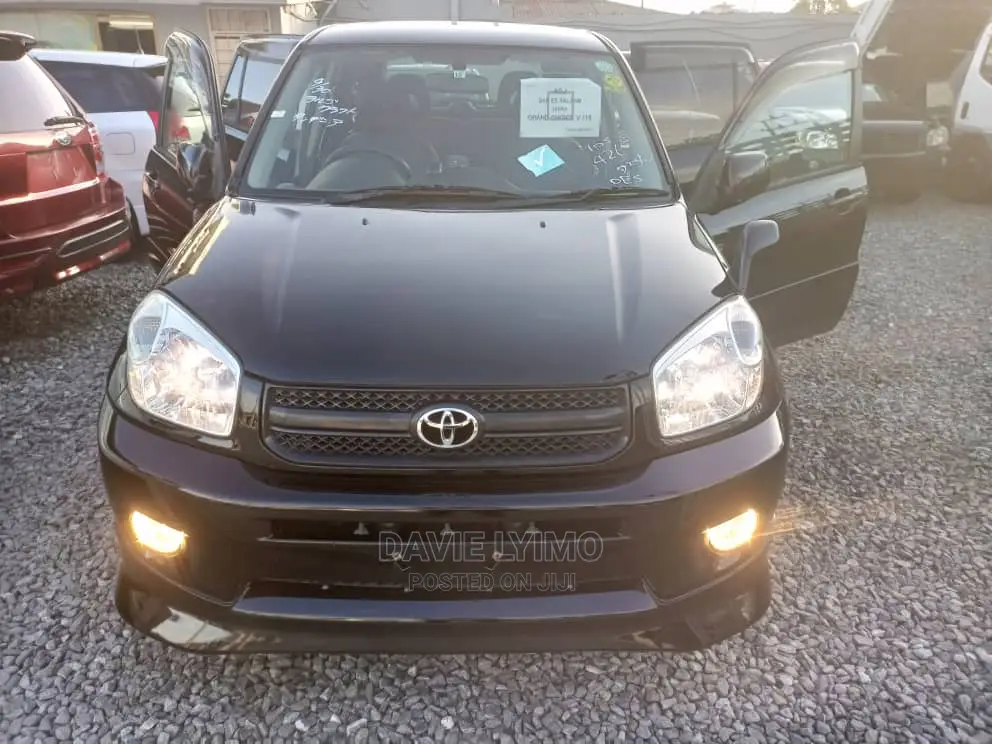 Toyota RAV4 1.8 2005 Black