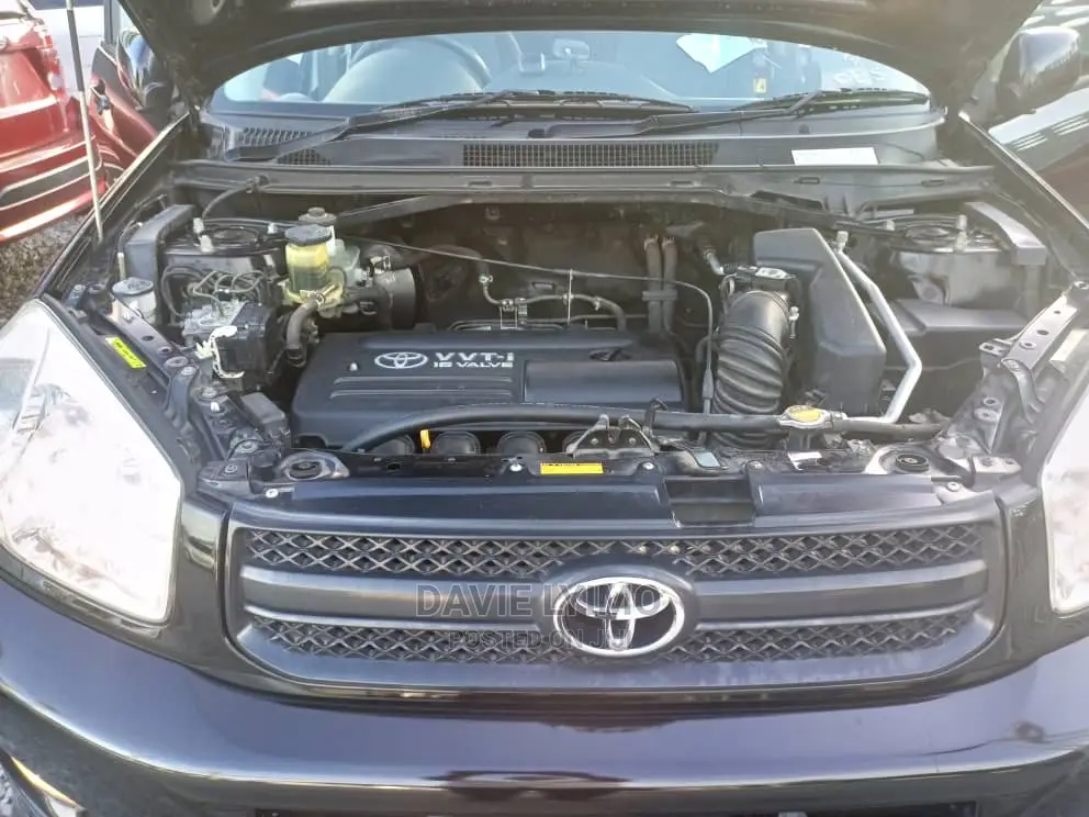 Toyota RAV4 1.8 2005 Black