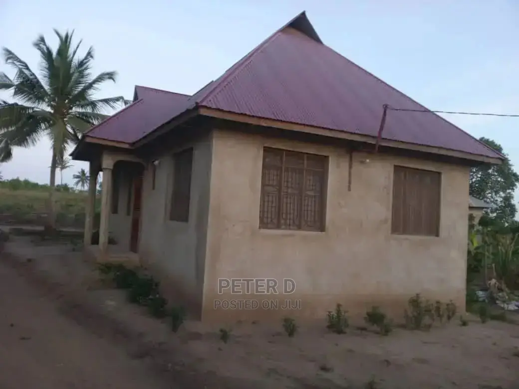 3bdrm House in Goba for Sale
