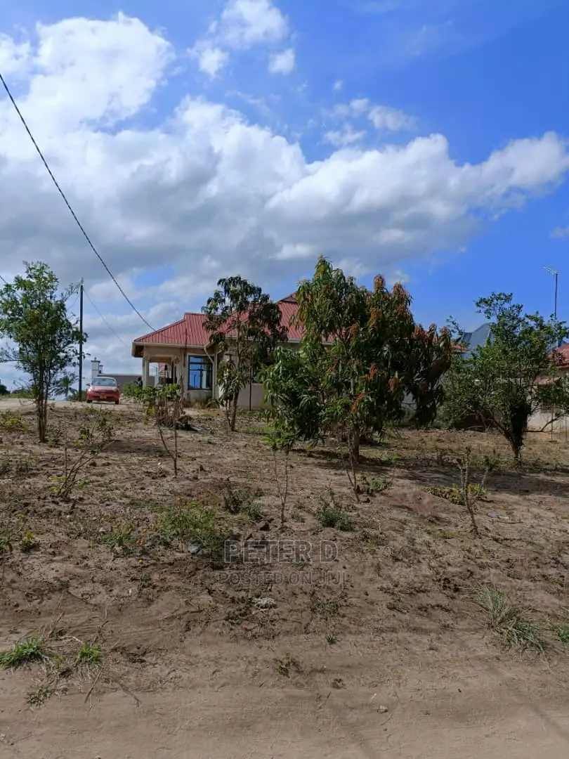 3bdrm House in Mbezi for Sale