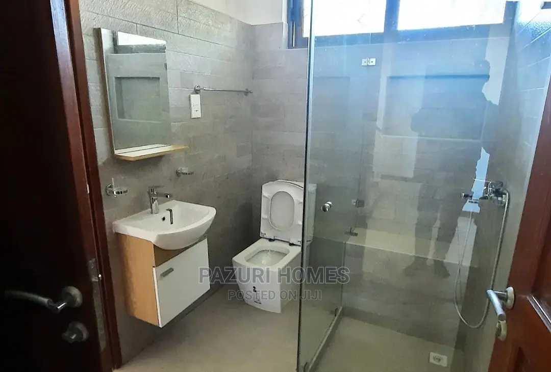 4bdrm Villa in Oysterbay, Masaki for rent