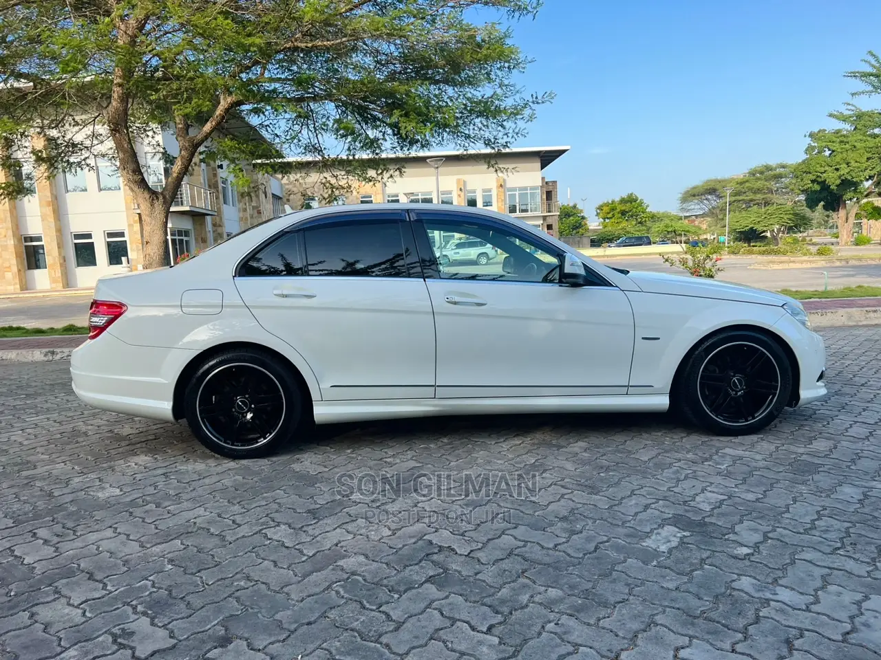 Mercedes-Benz C-Class 2008 White