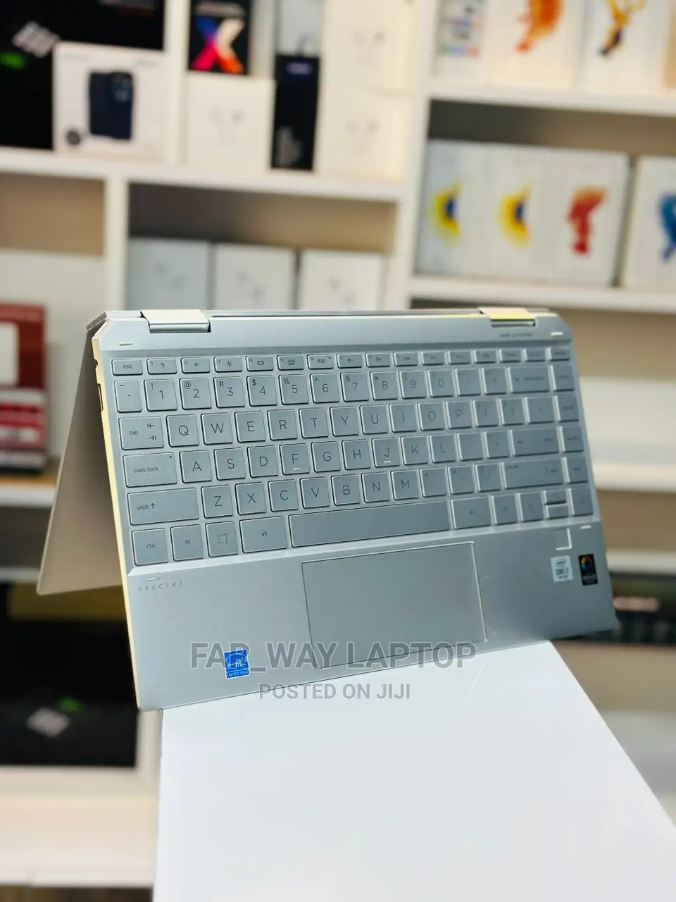 New Laptop HP Spectre X360 13 8GB Intel Core I7 SSD 512GB