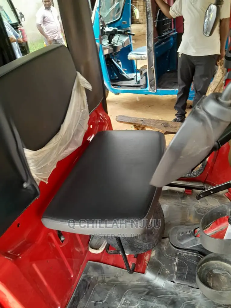 TVS 2018 Red