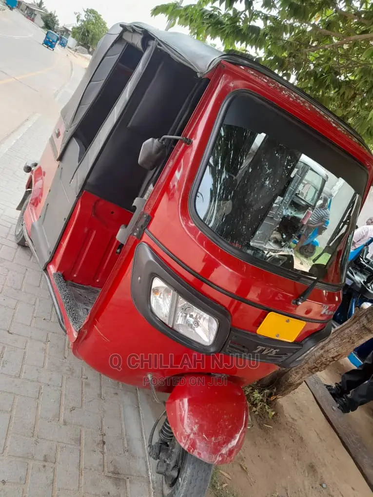 TVS 2018 Red