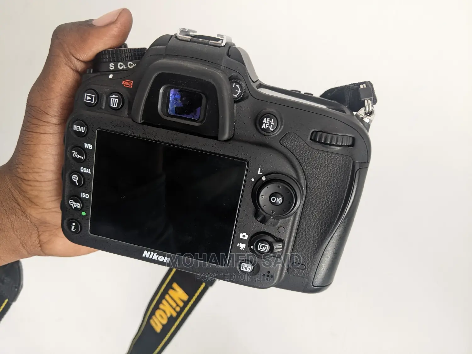 Nikon 7100