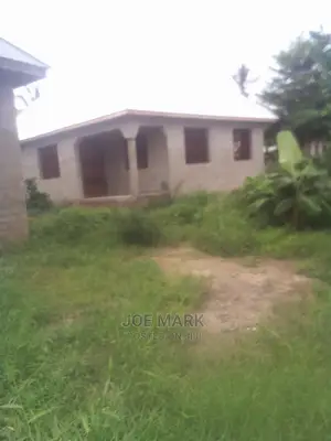 5bdrm House in Mark Real Estate, Kibaha for Sale