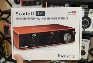 Focusrite Scarlett 4i4 3rd Gen
