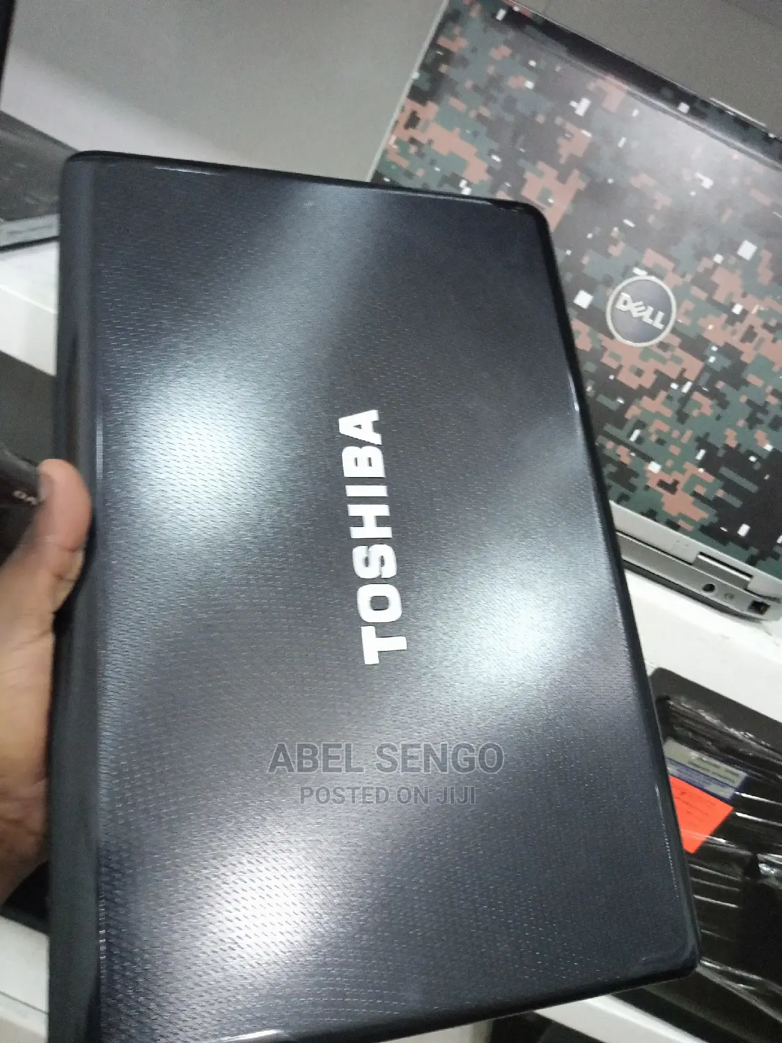 Laptop Toshiba Satellite C655D 4GB Intel Core I5 HDD 500GB