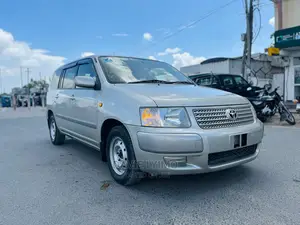 Toyota Succeed 2005 Silver