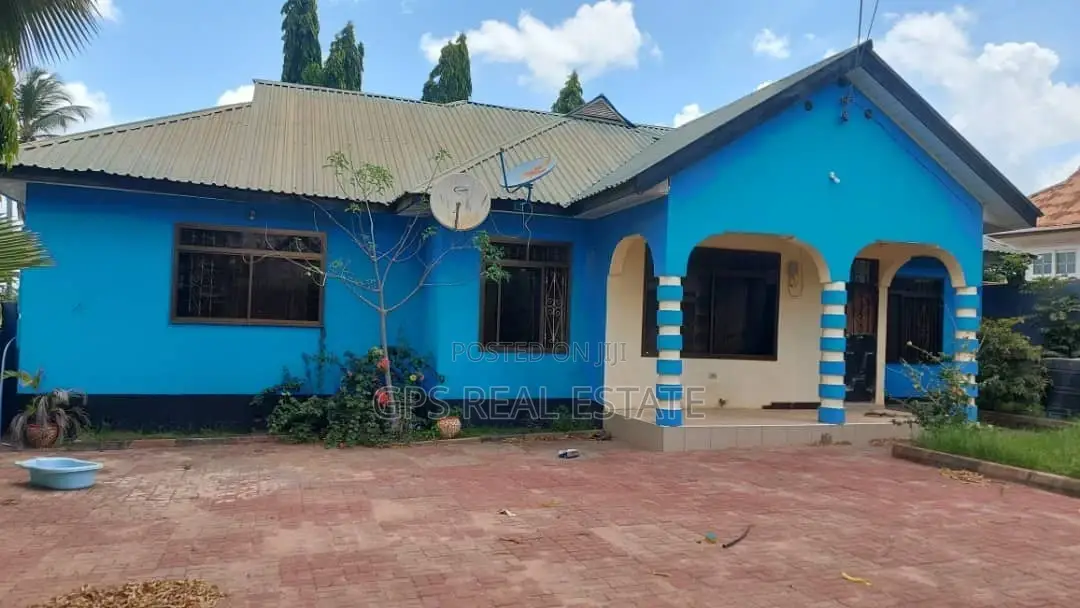 3bdrm House in Kinyerezi, Kinondoni for Sale