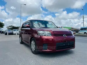 Toyota Corolla Rumion 2008 Red