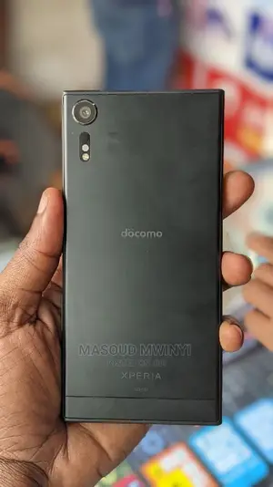 New Sony Xperia XZs 32 GB