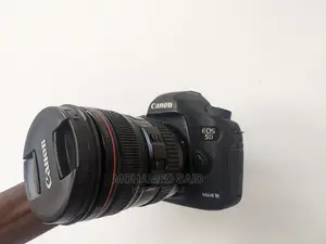 Canon Eos 5D Mark III
