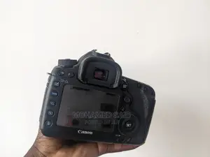 Canon Eos 5D Mark III