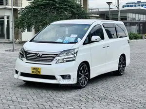 Toyota Vellfire 2008 White