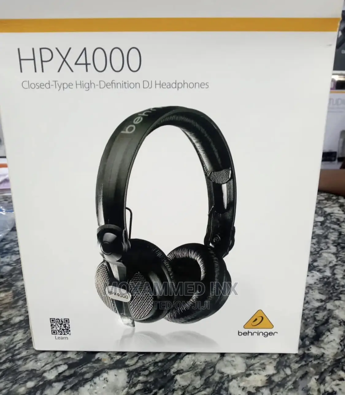 Behringer HPX4000
