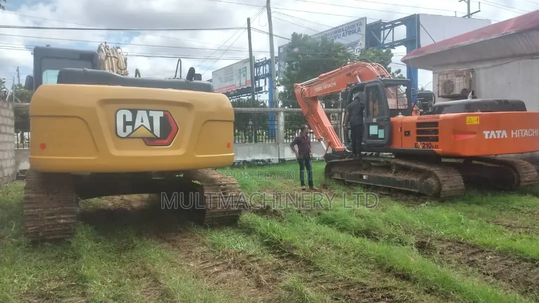 Bland New Caterpillar 323D3