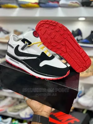 *Nike Travis Scott* *Airmax* *Size 40,41,42,43,44,45* *