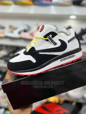 *Nike Travis Scott* *Airmax* *Size 40,41,42,43,44,45* *