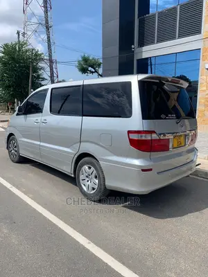 Toyota Alphard 2005 Silver