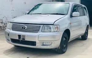 Toyota Succeed 2004 Silver
