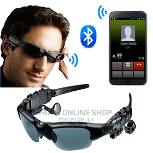 Smart Sunglasses With Bluetooth Earphone