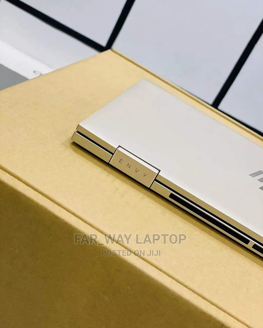 New Laptop HP Envy 13 8GB Intel Core I5 SSD 256GB