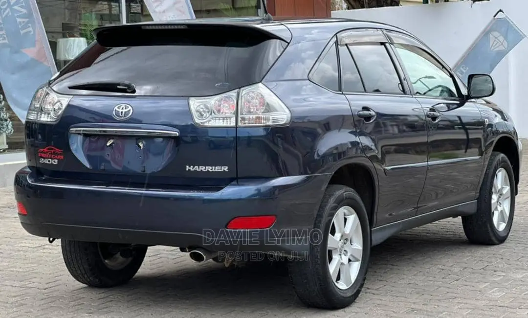 Toyota Harrier 2.4 2005 Gray