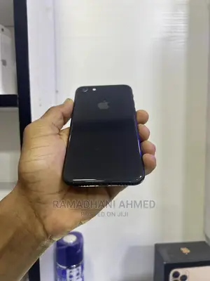 Apple iPhone 8 64 GB Black