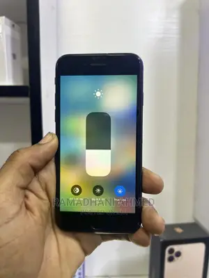 Apple iPhone 8 64 GB Black