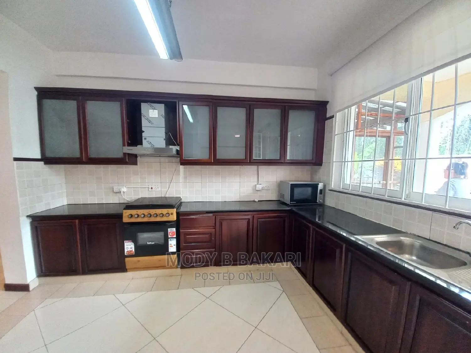 Furnished 4bdrm Villa in Kinondoni for Rent