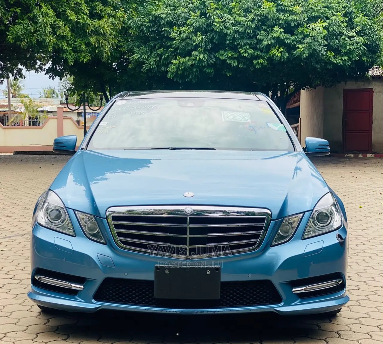 Mercedes-Benz E250 2012 Blue