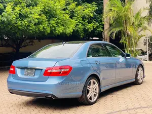 Mercedes-Benz E250 2012 Blue