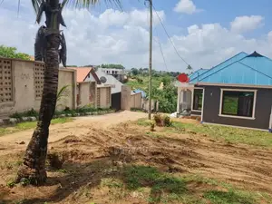 Kiwanja Kizuri Kinauzwa Goba