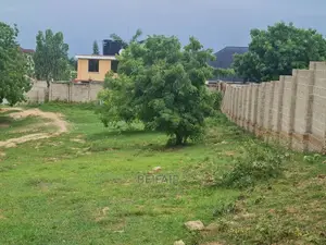 Kiwanja Kinauzwa Salasala