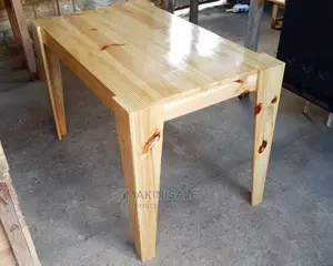 Dinner Table Nzuri Sana Simple