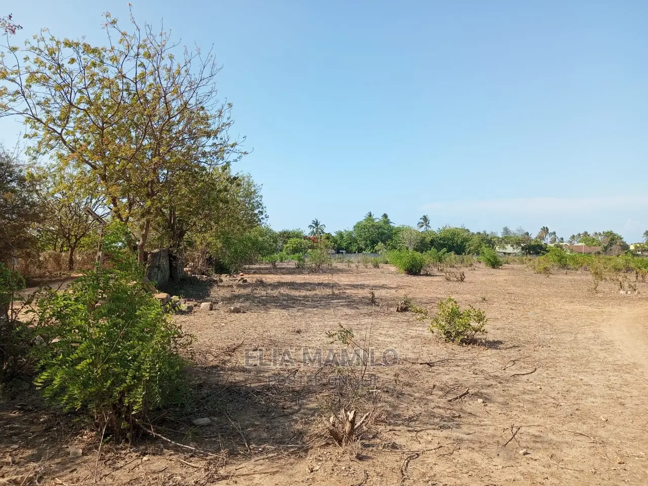 Beach Plot 2 for Sale in Dar ES Salaam, Bahari Beach.